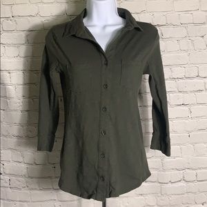 Merona Women’s XS Forest Green Button-Up Shirt